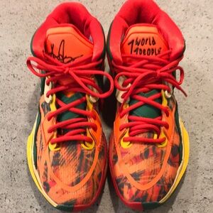 Nike Kyrie Infinity 1 World 1 People size 8.5 Brand new